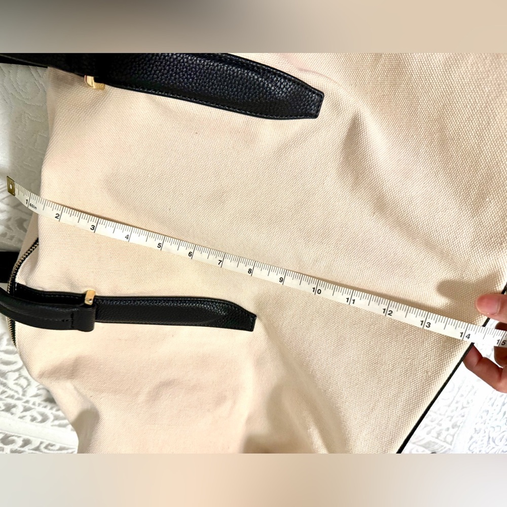 Henny and Lev Canvass Leather Weekender Bag - Picture 14 of 16